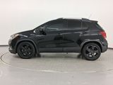 Used 2018 Chevrolet Trax Premier w/ Midnight Edition image 2