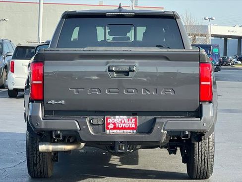 Certified 2025 Toyota Tacoma SR5 image 8
