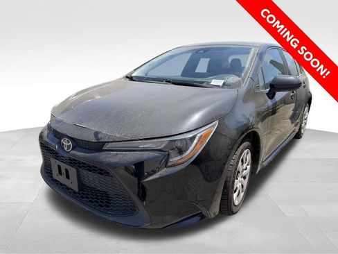 Used 2022 Toyota Corolla LE FWD image 1