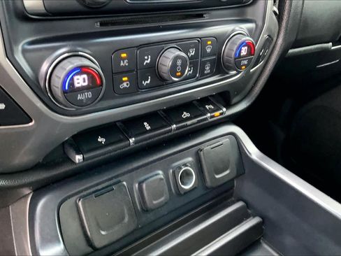 Used 2017 Chevrolet Silverado 1500 LT w/ Texas Edition RWD image 34
