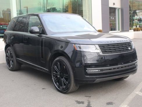 New 2026 Land Rover Range Rover SE image 10