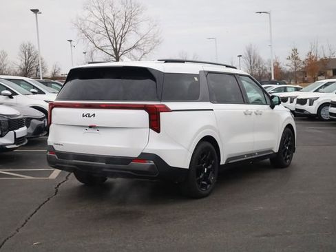 New 2026 Kia Carnival SX image 5