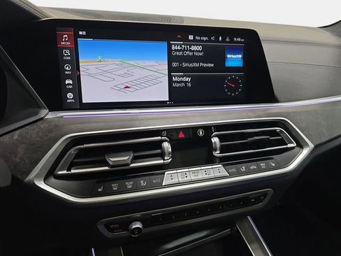 Used 2023 BMW X5 xDrive40i w/ Premium Package image 17