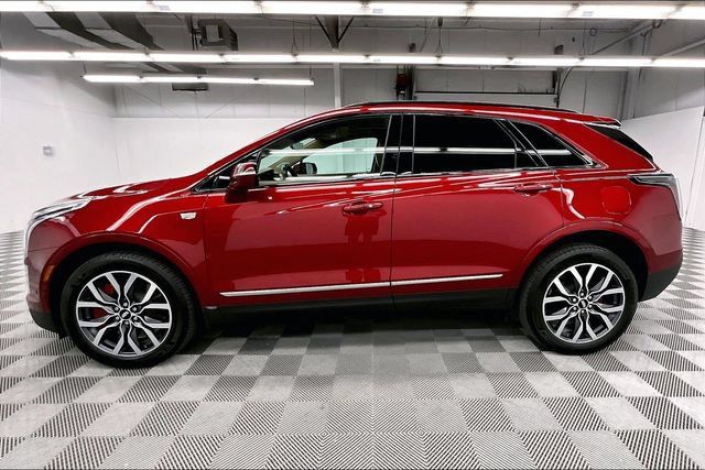 Used 2022 Cadillac XT5 Sportv w/ Platinum Package AWD/4WD image 14