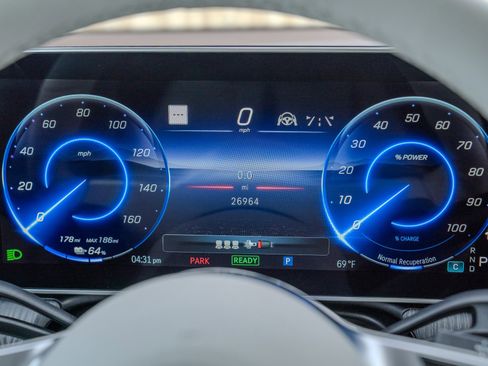 Used 2023 Mercedes-Benz EQE 350+ 4MATIC SUV image 25