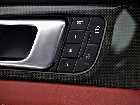 Certified 2023 Porsche Panamera 4S image 19