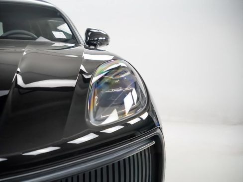 Used 2026 Porsche Macan S AWD/4WD image 8