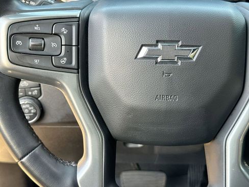 Used 2023 Chevrolet Silverado 1500 RST AWD/4WD image 17