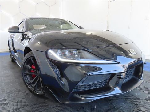 Used 2021 Toyota Supra w/ Safety & Technology Package image 2
