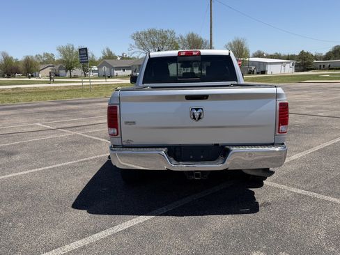 Used 2014 RAM 1500 Laramie RWD image 4