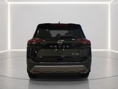 Used 2023 Nissan Rogue SL w/ SL Premium Package