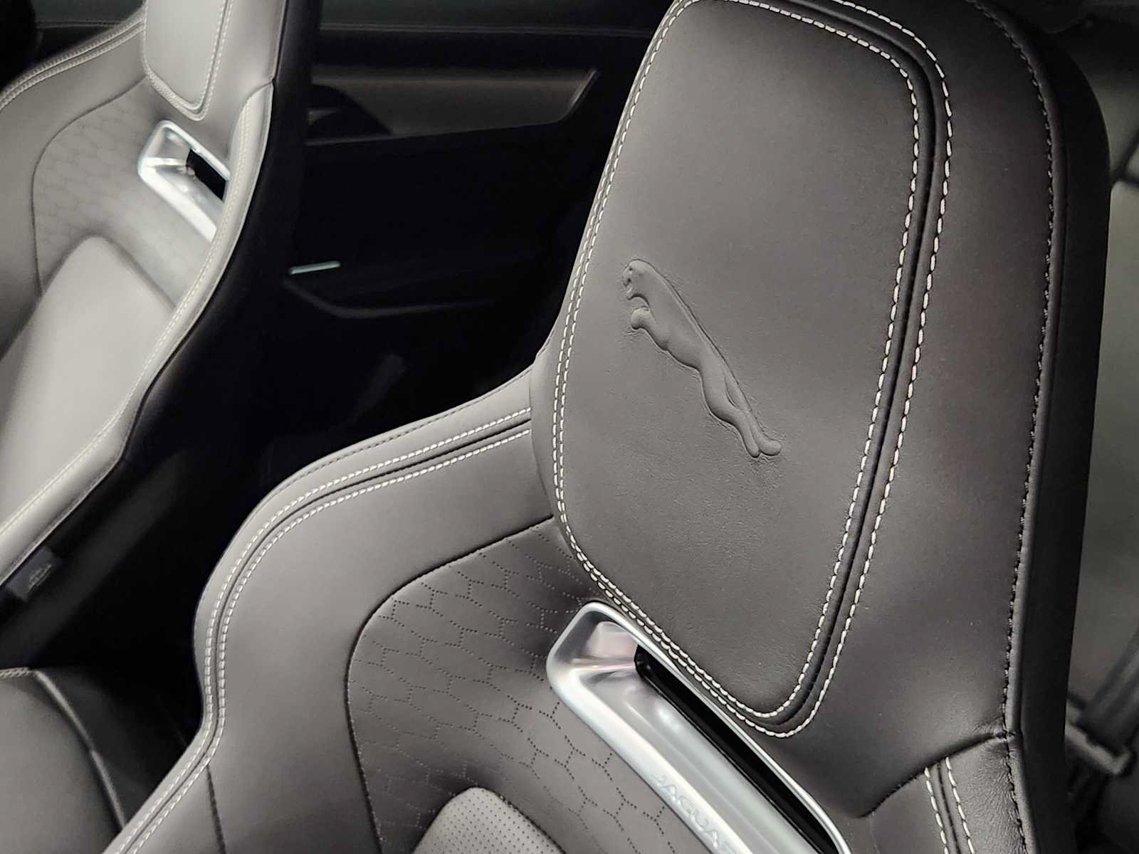 New 2026 Jaguar F-PACE R-Dynamic S AWD/4WD image 15