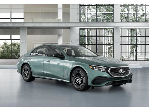 New 2026 Mercedes-Benz E 350 4MATIC Sedan image 10