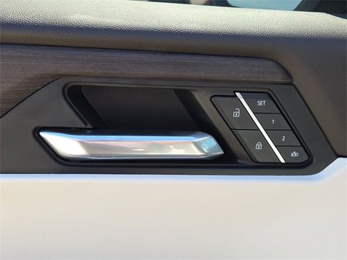 Used 2024 GMC Acadia Denali w/ LPO, Floor Liner Package image 20