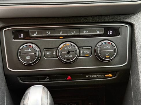 Used 2021 Volkswagen Atlas SE w/ Towing Package AWD/4WD image 31