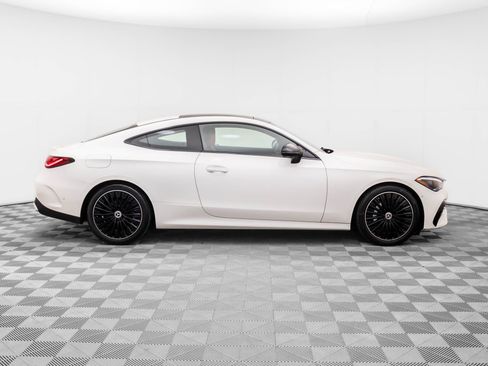 Used 2024 Mercedes-Benz CLE 300 4MATIC Coupe image 7