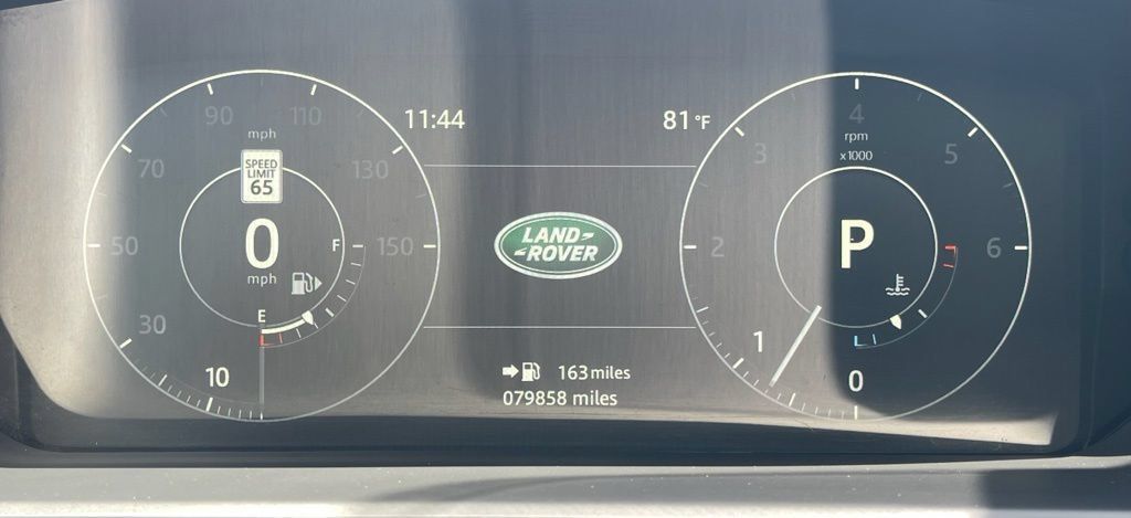 Used 2017 Land Rover Range Rover HSE AWD/4WD image 18