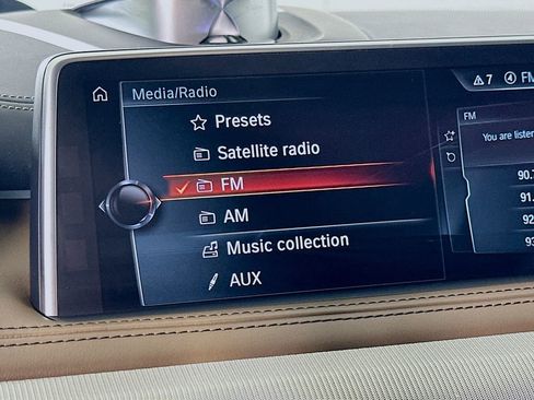 Used 2017 BMW X5 M image 29