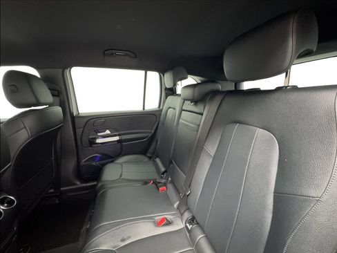 Used 2023 Mercedes-Benz EQB 300 4MATIC w/ Exclusive Package image 23