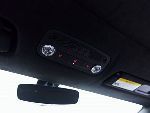 Used 2023 Lamborghini Huracan EVO image 82