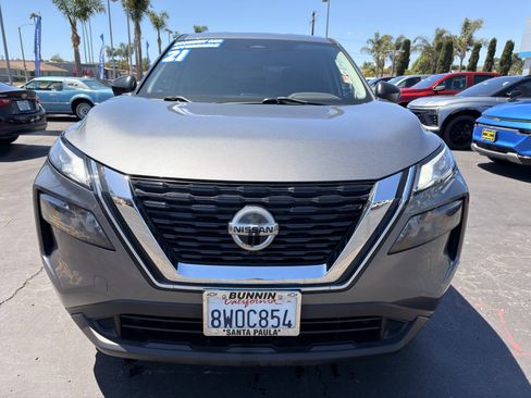 Used 2021 Nissan Rogue S image 38