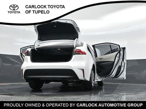 Used 2025 Toyota Corolla LE FWD image 45