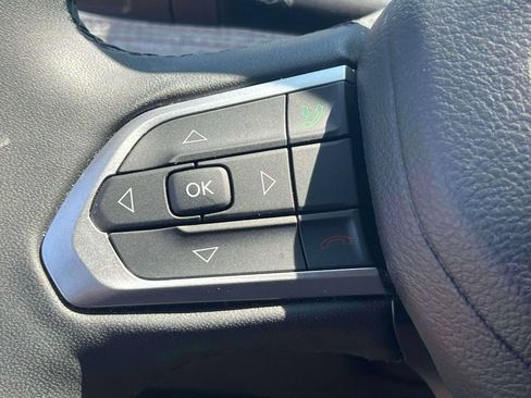 Used 2023 Jeep Compass Latitude AWD/4WD image 24
