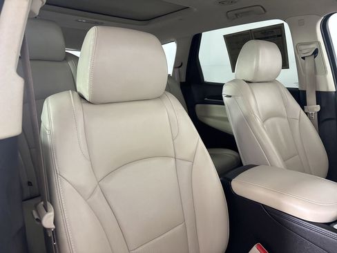 Used 2023 Buick Enclave Premium w/ Experience Buick Package image 31