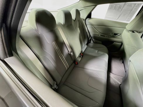 Used 2023 Hyundai Elantra SEL w/ Convenience Package FWD image 26