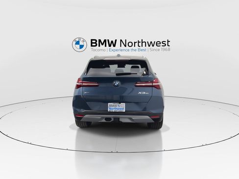 New 2026 BMW X3 xDrive30i w/ Premium Package AWD/4WD image 2