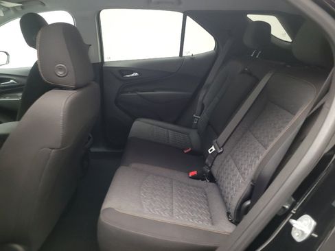 Used 2022 Chevrolet Equinox LT image 18