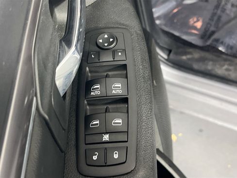 Used 2022 RAM 1500 Classic Warlock w/ Electronics Group image 17