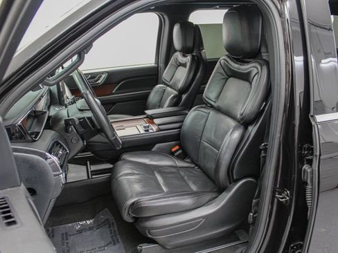 Used 2021 Lincoln Navigator L Reserve AWD/4WD image 19