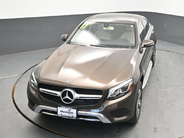 Used 2017 Mercedes-Benz GLC 300 4MATIC Coupe image 33
