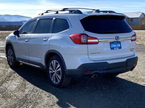 Used 2019 Subaru Ascent Touring w/ Popular Package #3 image 12