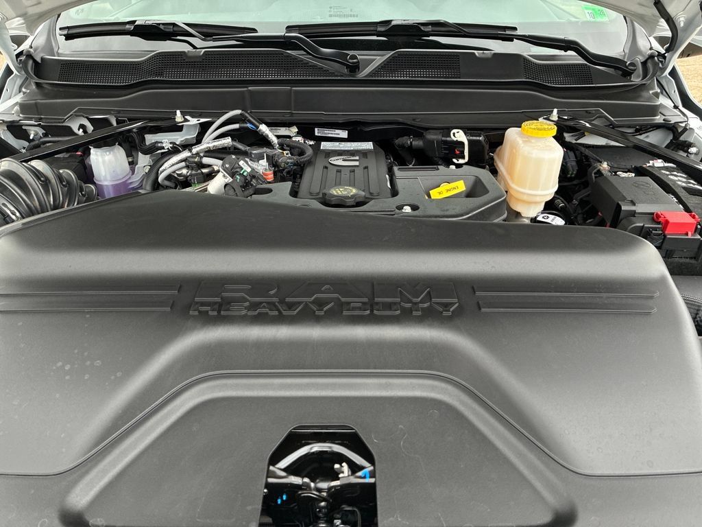 New 2026 RAM 4500 4x4 Crew Cab DRW image 20