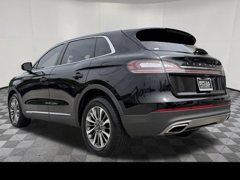 Used 2022 Lincoln Nautilus AWD w/ Premium Package image 8