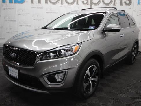 Used 2017 Kia Sorento EX w/ EX V6 Premium Package image 1