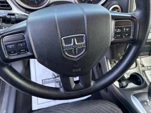 Used 2020 Dodge Journey SE w/ Blacktop Package image 17