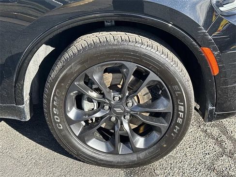 Used 2022 Dodge Durango SXT w/ Blacktop Package image 7