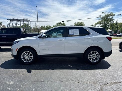 Used 2023 Chevrolet Equinox LT AWD/4WD image 4