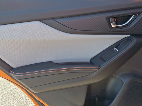 Used 2018 Subaru Crosstrek 2.0i Limited image 12