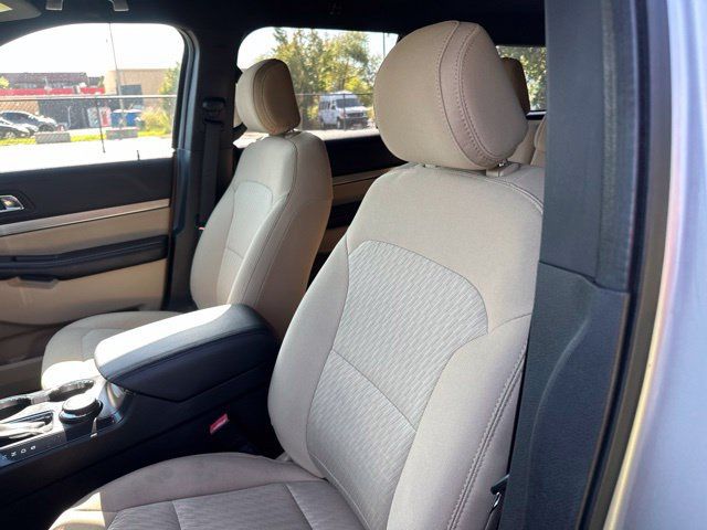 Used 2017 Ford Explorer 4WD image 8