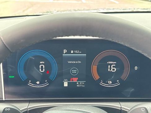 Certified 2026 Hyundai Santa Fe SE image 15