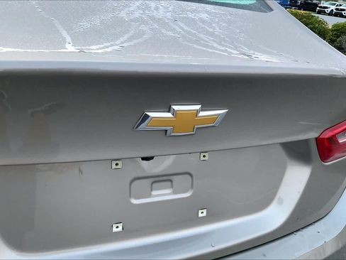 Used 2024 Chevrolet Malibu LT FWD image 10