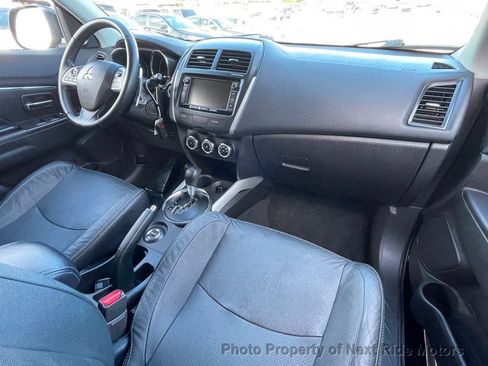 Used 2014 Mitsubishi Outlander Sport SE AWD/4WD image 18