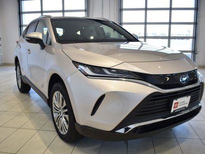 Certified 2022 Toyota Venza XLE