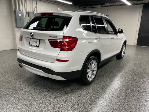 Used 2016 BMW X3 xDrive28i image 4