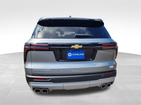 New 2025 Chevrolet Traverse LT image 7