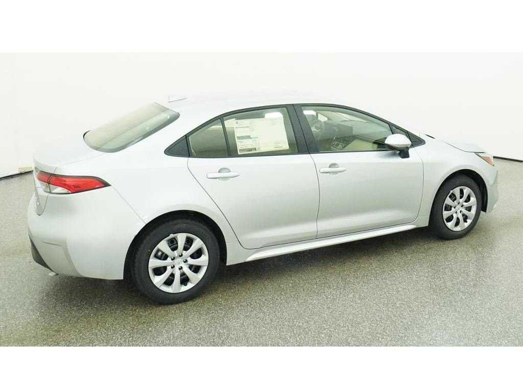 New 2027 Toyota Corolla LE FWD image 11